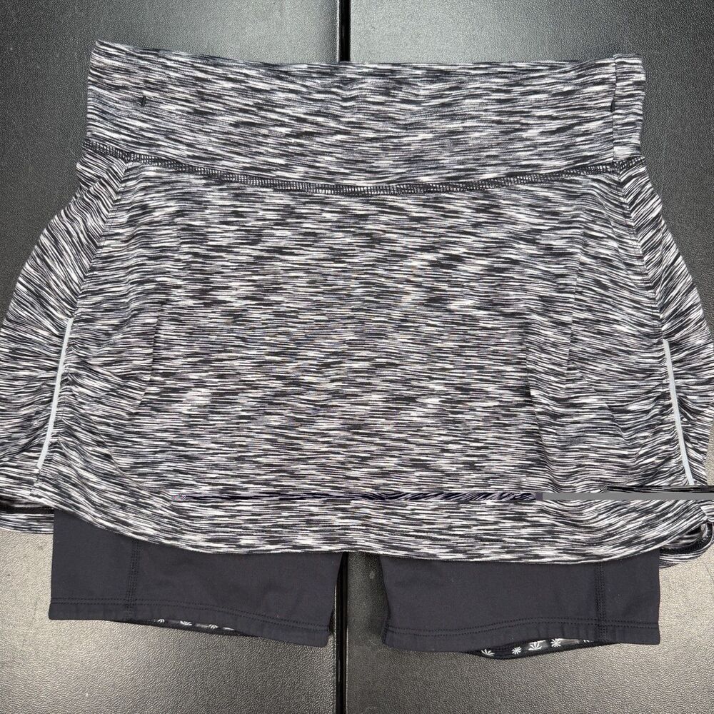 Athleta Contender 2 in 1 Skort Womens XS Black  Space Dye Running Athletic
